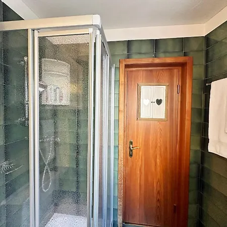 Charmantes, Gemuetliches Studio, Im Zentrum - C2 Appartamento Sankt Moritz